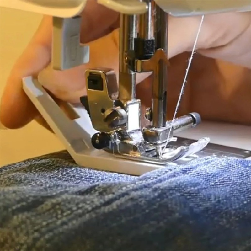 1 Pezzo Piedino Pressore per C - Sewing Tt recensione e prezzo