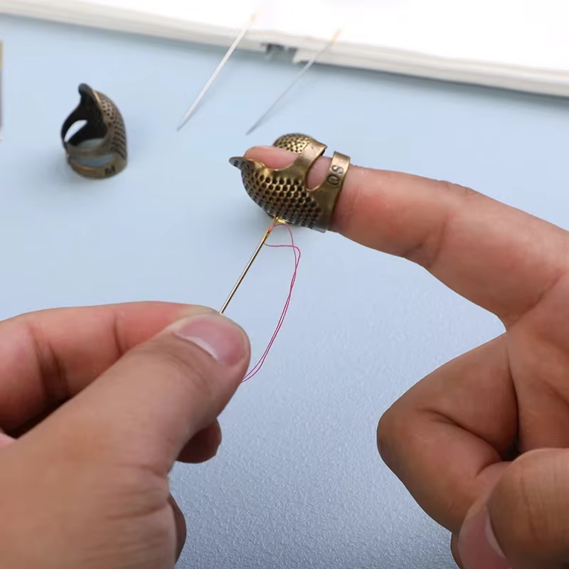 Ditalo da cucito vintage regol - Sewing Thimble Metal recensione e prezzo