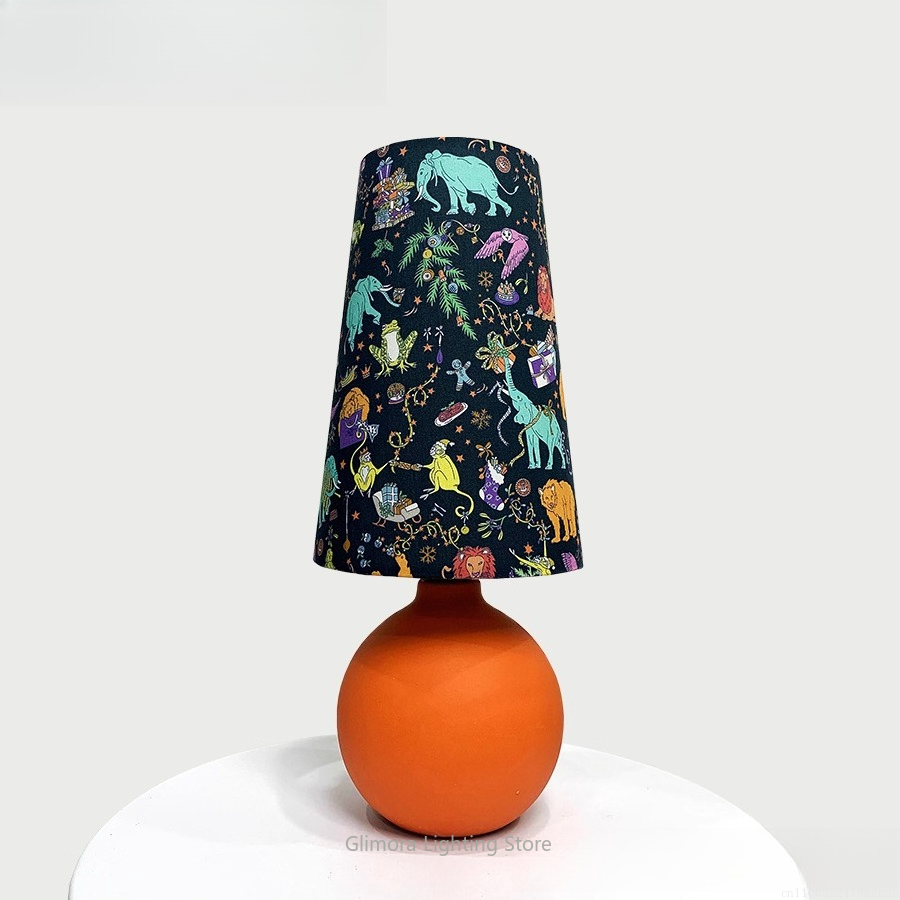 Lampada da tavolo con sfera ar - Century Textile & Sewing Supply recensione e prezzo