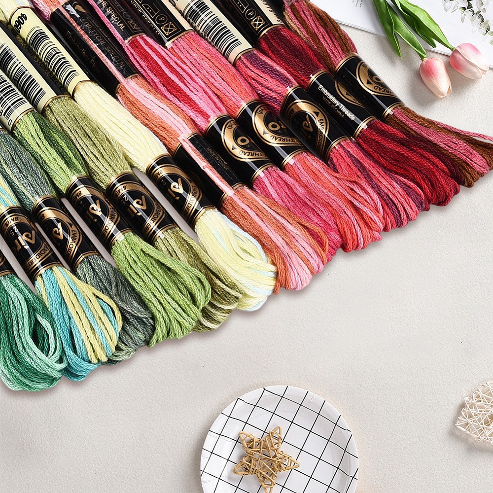 105 Iarde di Filo per Ricamo a - Embroidery Floss Thread recensione e prezzo
