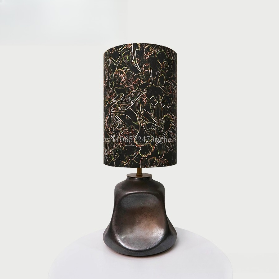 Lampada da tavolo in tessuto L - Century Textile & Sewing Supply recensione e prezzo